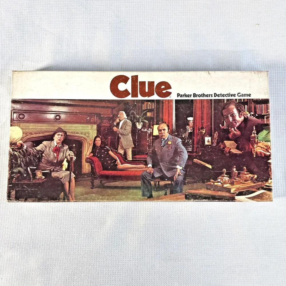 Vintage 1972 Parker Brothers Detective Board Game CLUE No. 45 - Complete